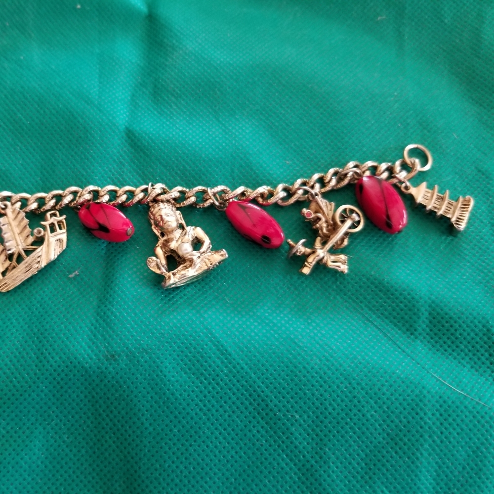 Gold tone souvenir bracelet, bought from Hongkong